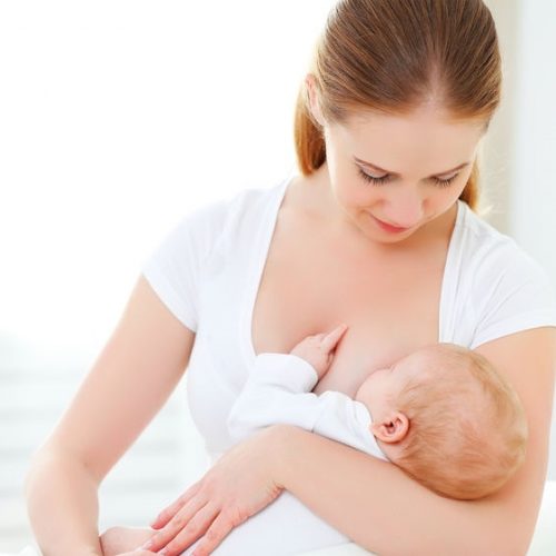 Tylko mleko matki zapewnia optymalne odżywienie niemowlęcia