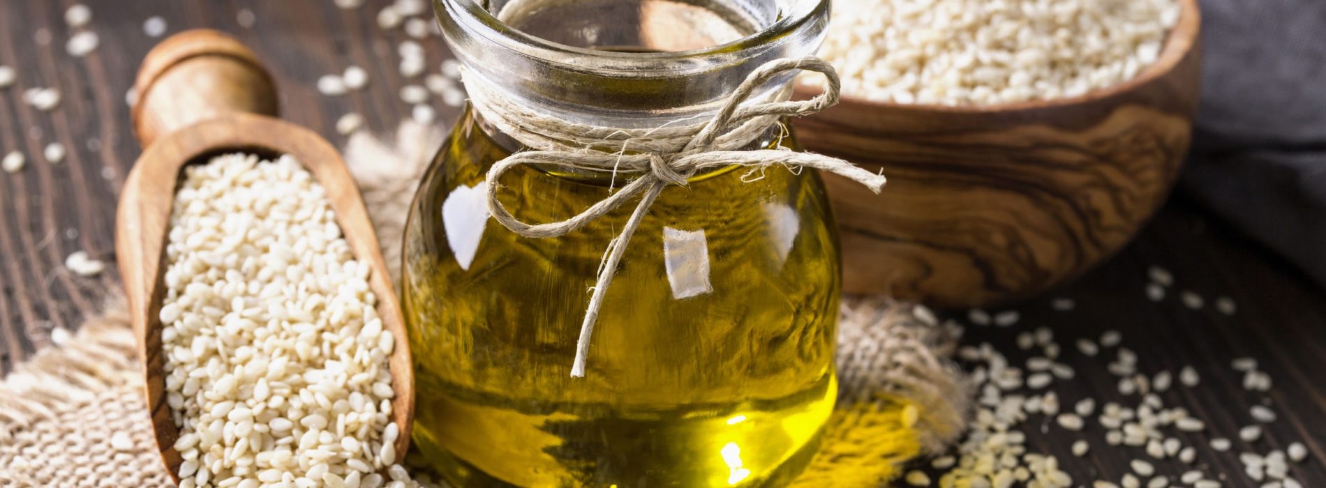 Olej sezamowy do smażenia potraw – Wady i zalety stosowania
