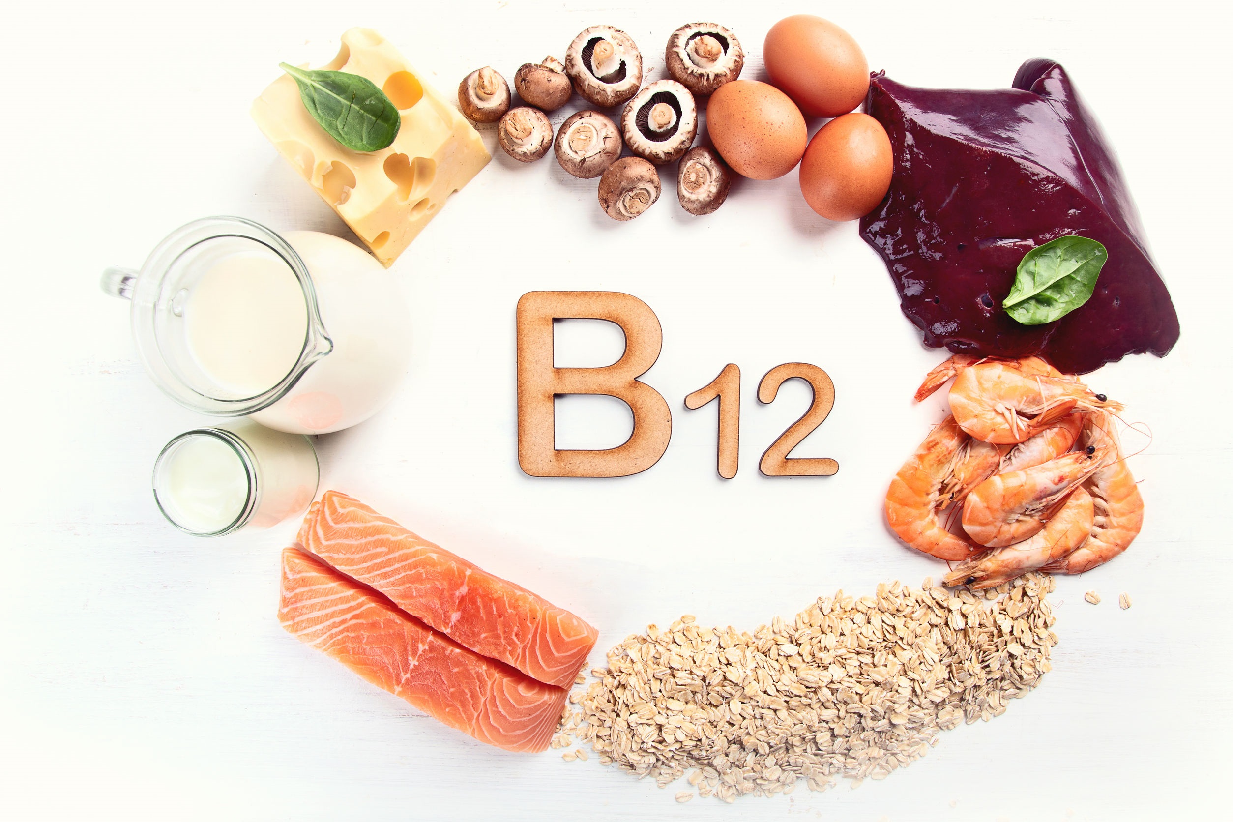 Чем помогает витамин б. Витамины группы б12. Витамин в12 водорастворимый. Витамин б12 продукты. Витамин b12 (цианокобаламин).